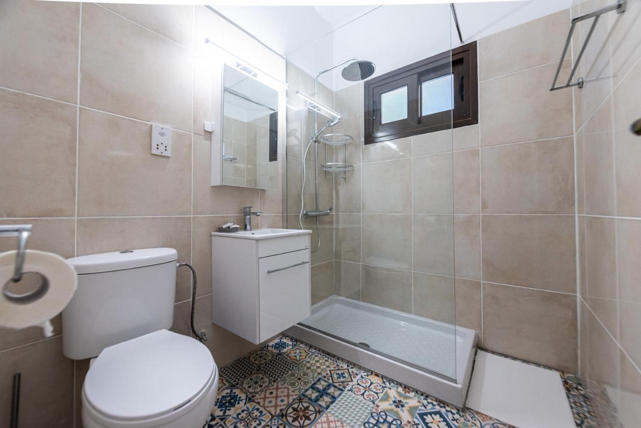 Serenityone - Centrally Located One Bedroom Apt Ayia Napa Bagian luar foto