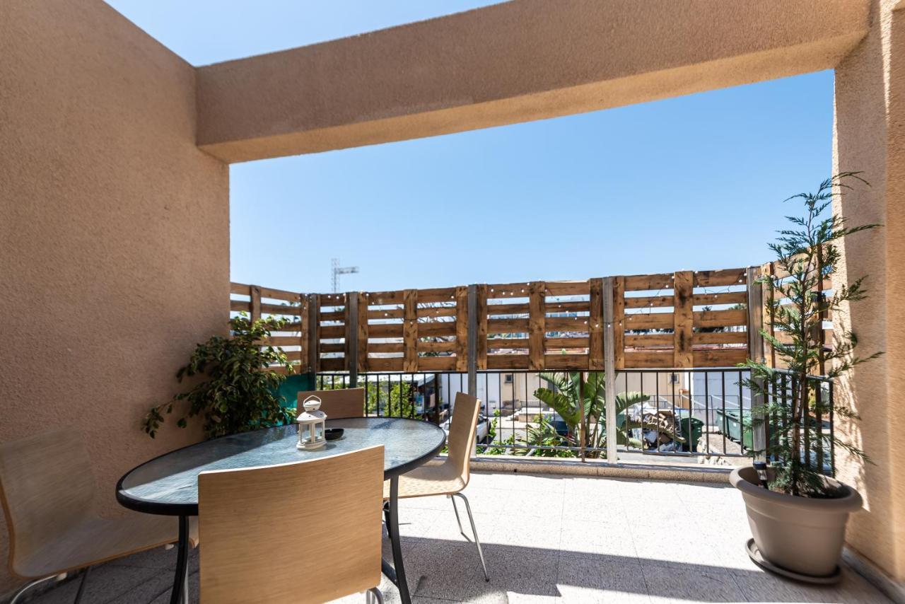 Serenityone - Centrally Located One Bedroom Apt Ayia Napa Bagian luar foto