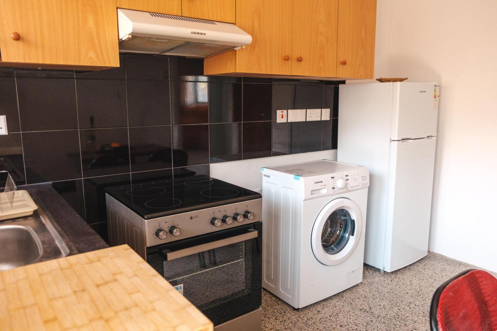 Serenityone - Centrally Located One Bedroom Apt Ayia Napa Bagian luar foto